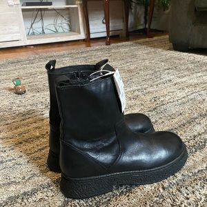 New Zara ankle boot size 40